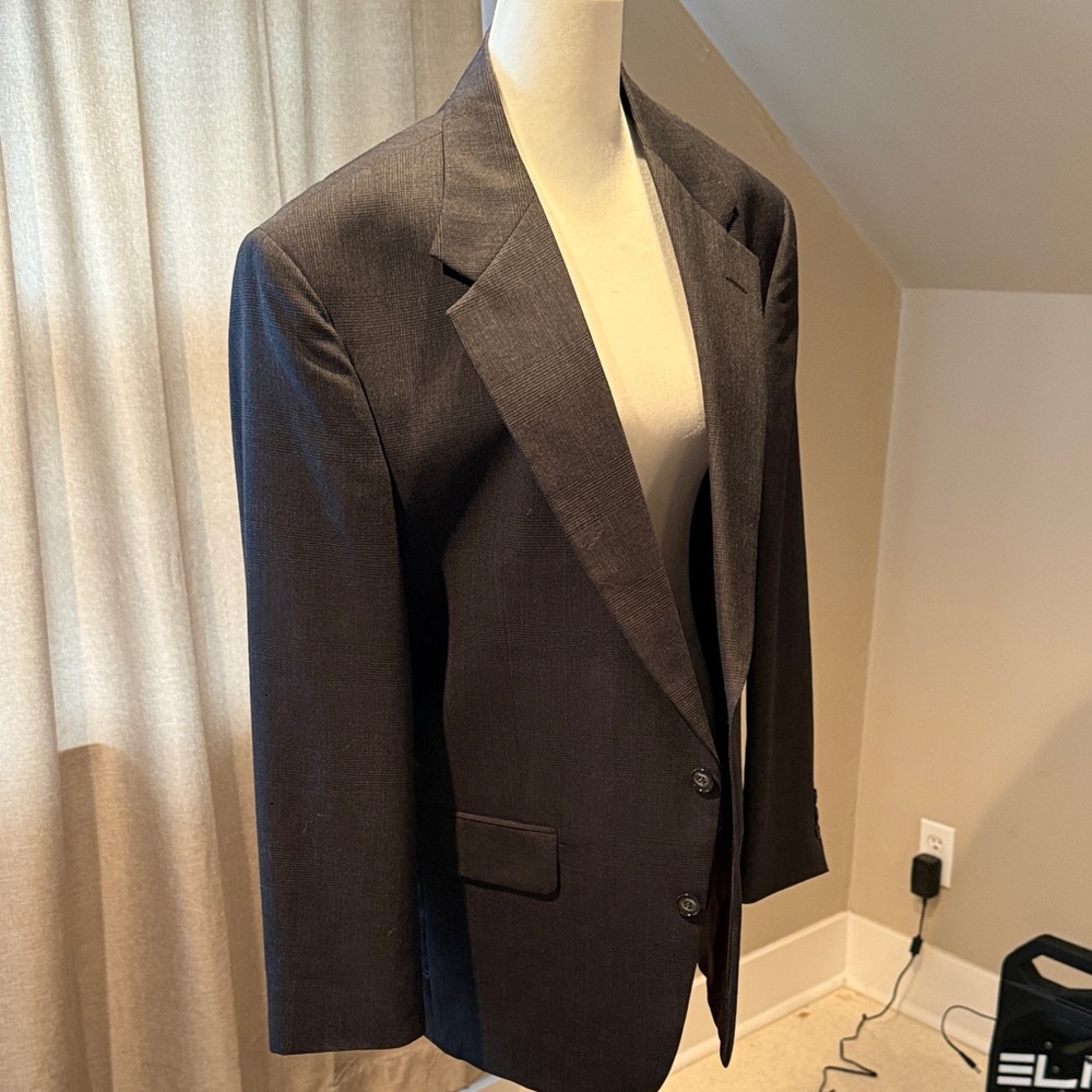 Classic Black Men's Blazer - Picture 2 of 2
